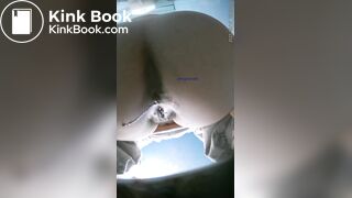 spy camera asian girl pee and shit.video_1381