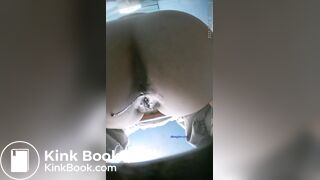spy camera asian girl pee and shit.video_1381