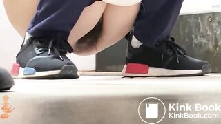spy camera asian girl pee and shit.video_1369