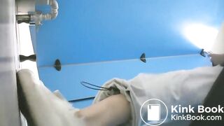 spy camera asian girl pee and shit.video_1277