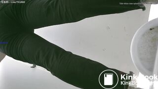 spy camera asian girl pee and shit.video_1382