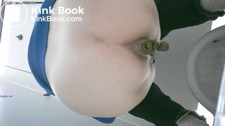 spy camera asian girl pee and shit.video_1382