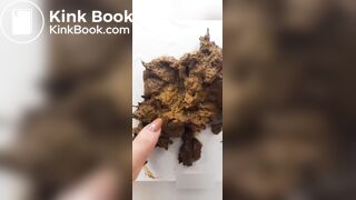 Random girl shitting - video 2