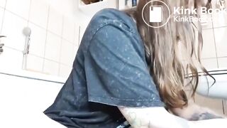 German girl pooping on container again
