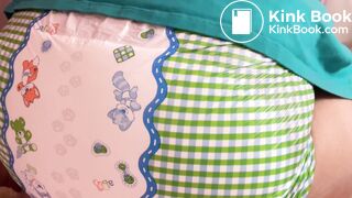 Pretty lightskin ebony takes a fleet enema and messes