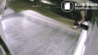 spy camera asian girl pee and shit.video_1258