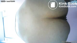 spy camera asian girl pee and shit.video_1395