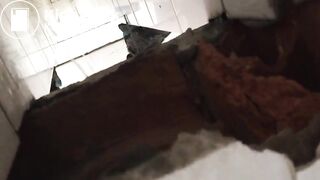 spy camera asian girl pee and shit.video_1271