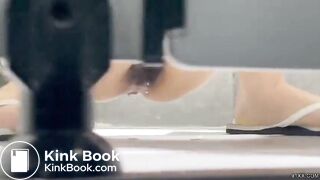 spy camera asian girl pee and shit.video_1195