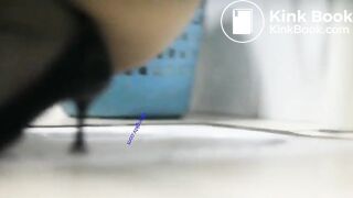 spy camera asian girl pee and shit.video_1267