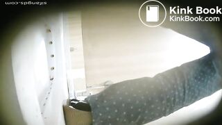 spy camera asian girl pee and shit.video_1260