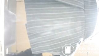 spy camera asian girl pee and shit.video_1272