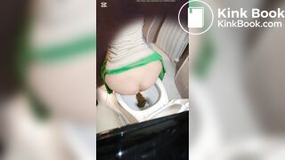 Slutty wife spied while shitting