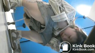 spy camera asian girl pee and shit.video_1233