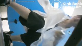 spy camera asian girl pee and shit.video_1233