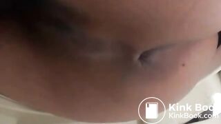 Japanese woman's toilet scene - video 122