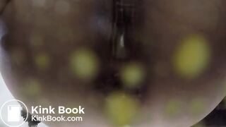Japanese woman's toilet scene - video 92