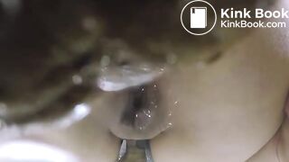 Japanese woman's toilet scene - video 85