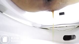 Japanese woman's toilet scene - video 74