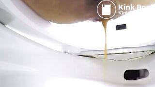 Japanese woman's toilet scene - video 74