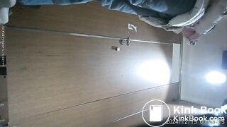 spy camera asian girl pee and shit.video_1213