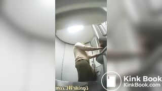 toilet voyeur - video 108