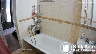 Big booty teen power pee and drop some bomb