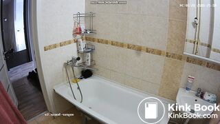 Big booty teen power pee and drop some bomb