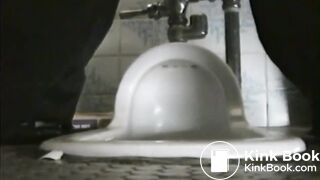 girl poop voyeur - video 115