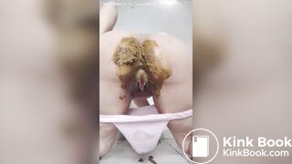 Sexy Hot White Girl Beautiful Light Pink Panty Poop