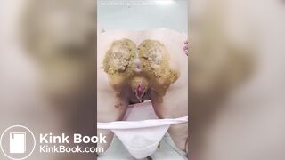 Sexy Hot White Girl Beautiful Light Pink Panty Poop