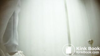 spy camera asian girl pee and shit.video_1270