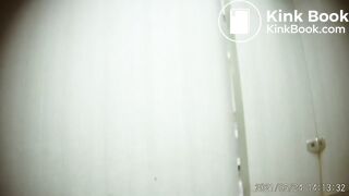 spy camera asian girl pee and shit.video_1270