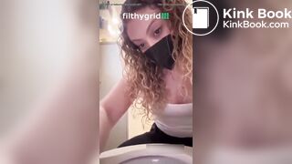 Girl pooping on toilet - video 73
