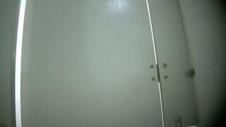 spy camera asian girl pee and shit.video_1259