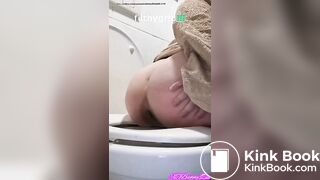 Pooping on toilet - video 39