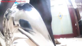 spy camera asian girl pee and shit.video_1319