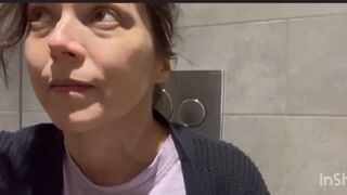 Legend Destroys Porcelain