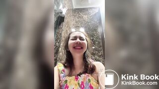 Girl record herself pooping