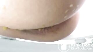 Japanese woman's toilet scene - video 73