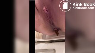 Fart, Shit and Piss Closeup