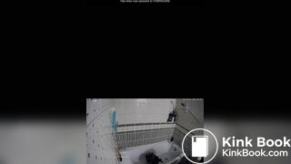 woman pooping m