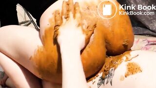 One of my favorite scat girl shit compilation Part 2