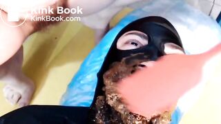 Scat from the chair - video 2