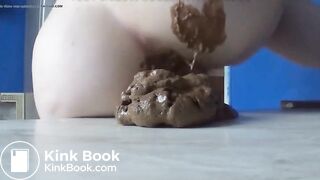 wet turds hug her asscheeks