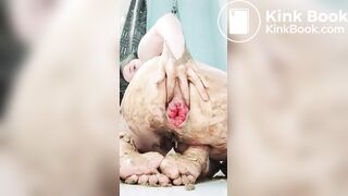 huge dildo in shitty ass