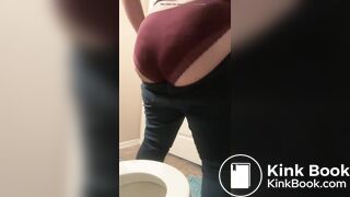 My husband wants to see me shit