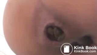 Great effort on the toilet