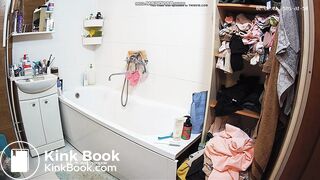 Some plops from beautiful women