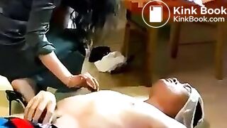 Chinese woman - scat, slapping, feet